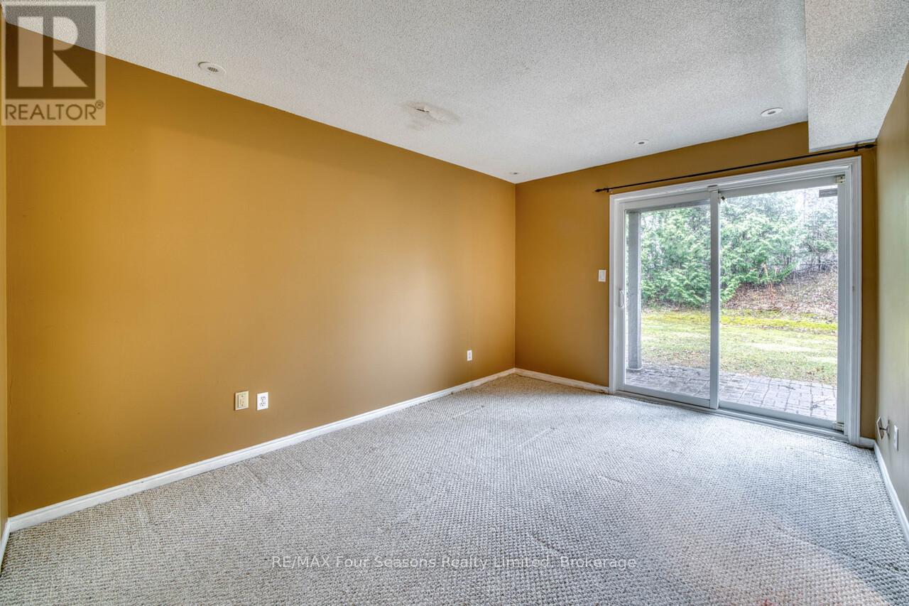 1 - 5 Harbour Street E, Collingwood, Ontario  L9Y 5C5 - Photo 11 - S12956994