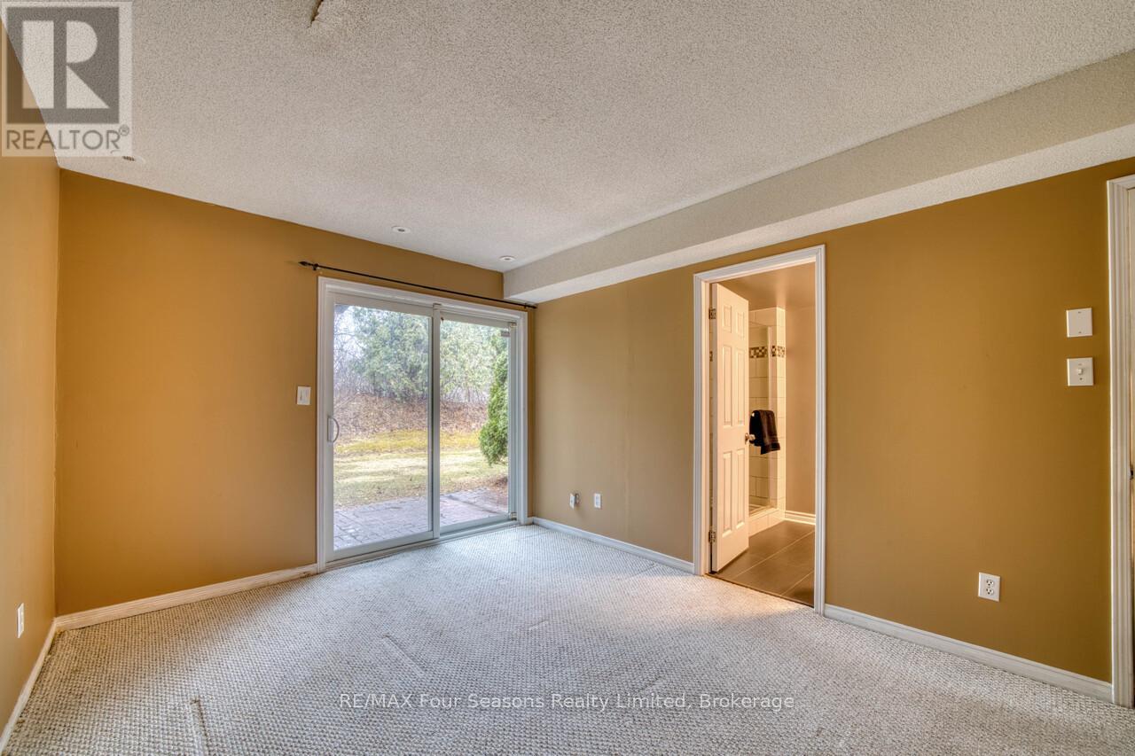 1 - 5 Harbour Street E, Collingwood, Ontario  L9Y 5C5 - Photo 13 - S12956994