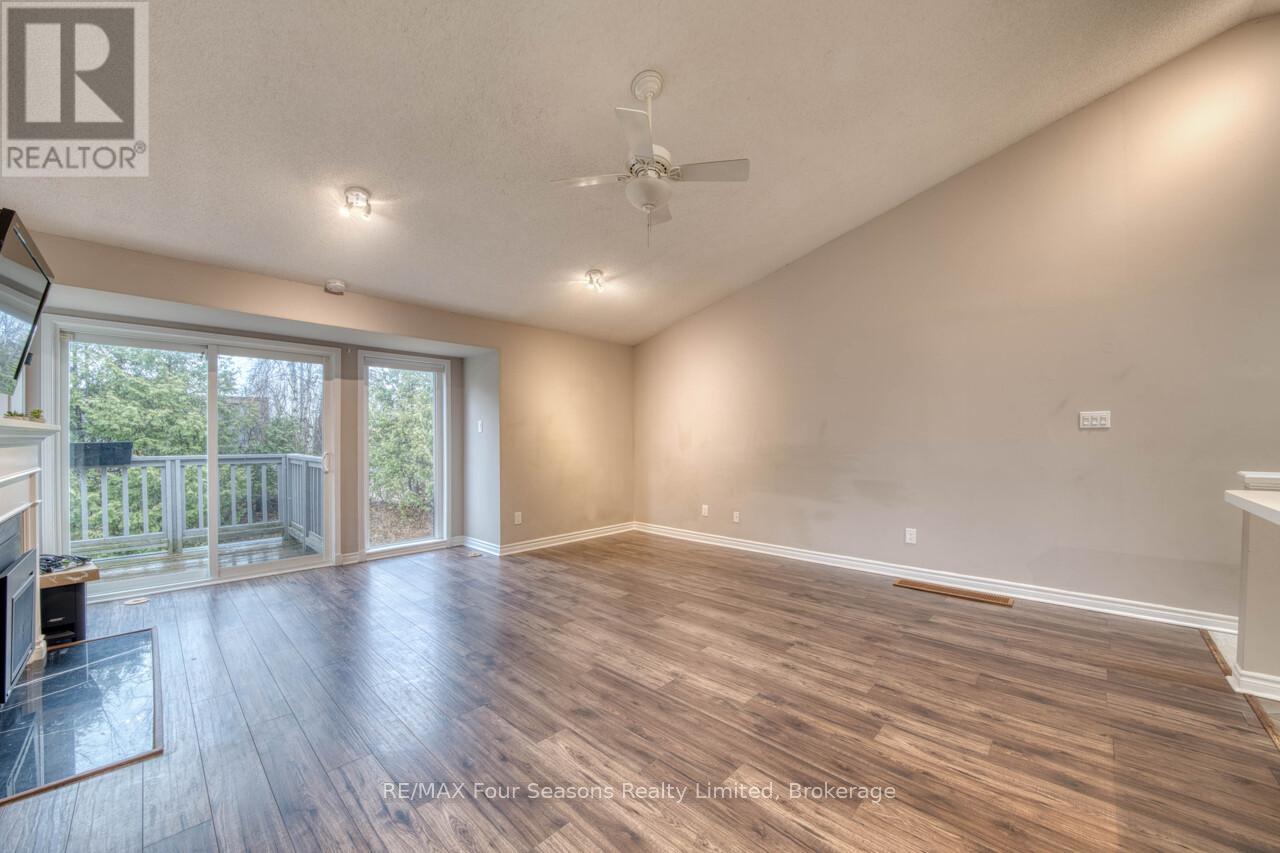 1 - 5 Harbour Street E, Collingwood, Ontario  L9Y 5C5 - Photo 23 - S12956994