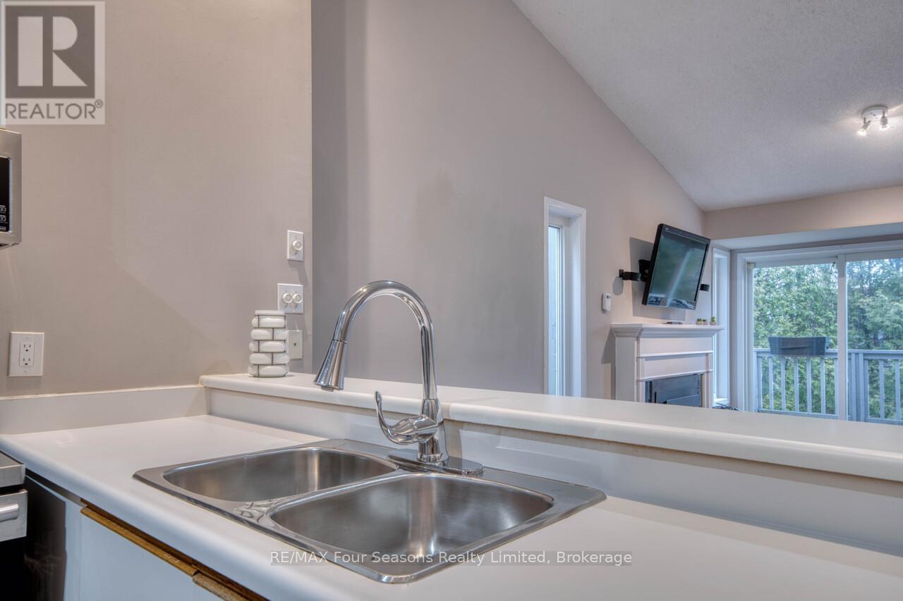 1 - 5 Harbour Street E, Collingwood, Ontario  L9Y 5C5 - Photo 30 - S12956994