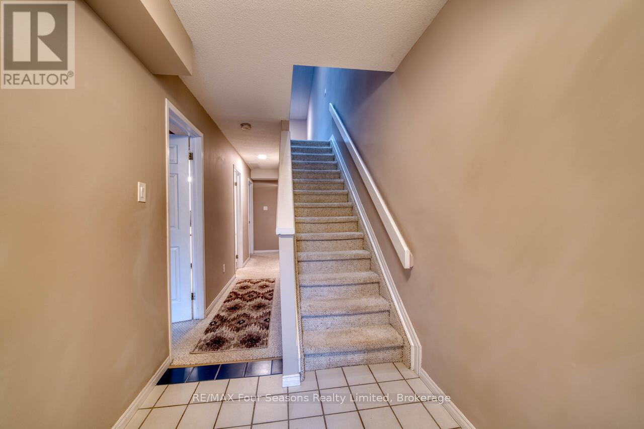 1 - 5 Harbour Street E, Collingwood, Ontario  L9Y 5C5 - Photo 4 - S12956994