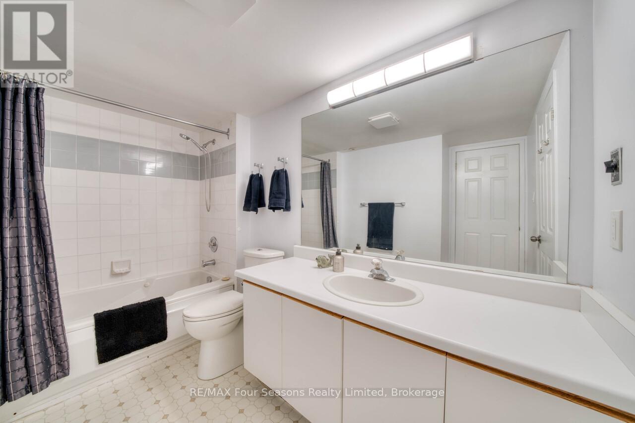 1 - 5 Harbour Street E, Collingwood, Ontario  L9Y 5C5 - Photo 9 - S12956994