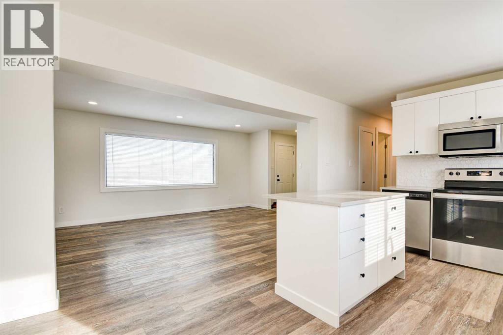 514 Terrace Park, Red Deer, Alberta  T4N 1V8 - Photo 5 - A2288978