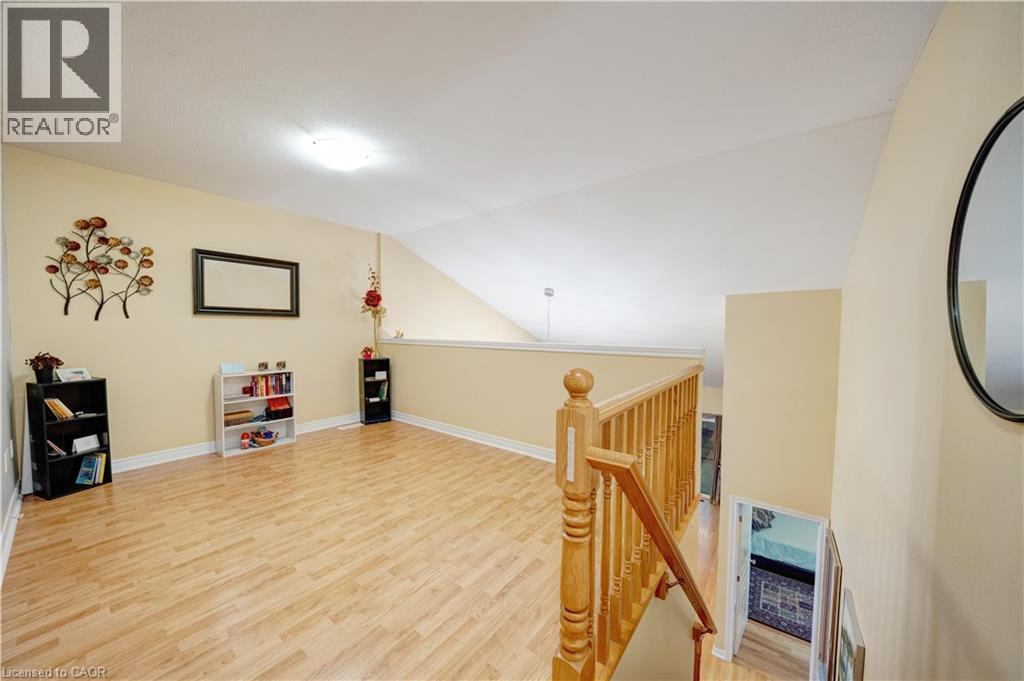 30 Conrad Place, Grimsby, Ontario  L3M 5S5 - Photo 25 - 40817310