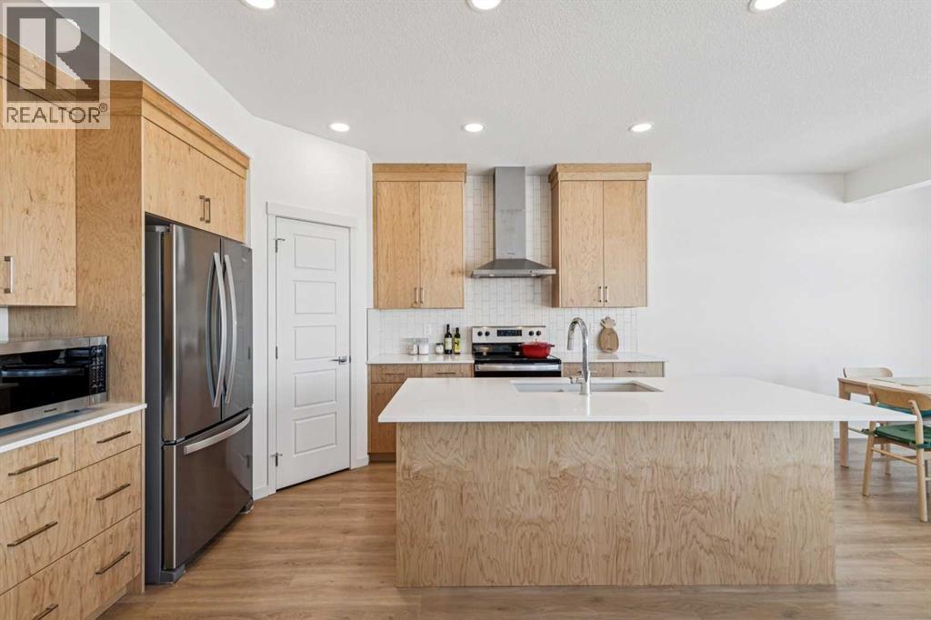 150 Lucas Close Nw, Calgary, Alberta  T3P 1Z4 - Photo 7 - A2290613