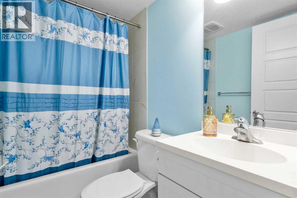 12 Brightoncrest Manor, Calgary, Alberta  T2Z 0P8 - Photo 27 - A2293574