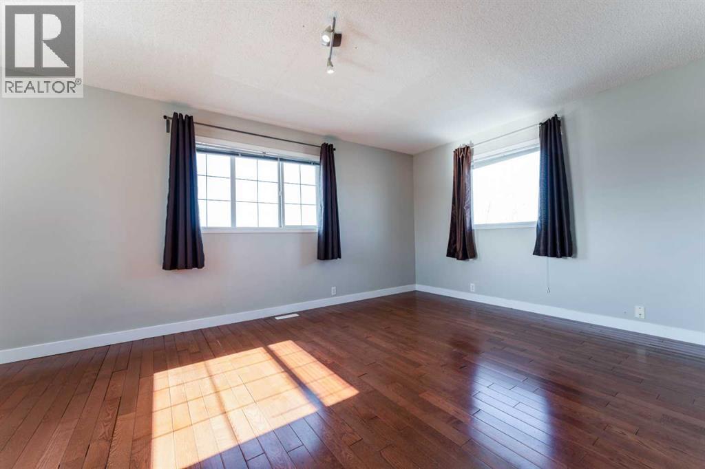 343 Millview Bay SW, Calgary, Alberta  T2Y 3Y1 - Photo 19 - A2295934