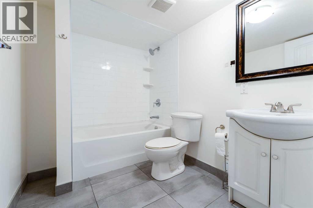 343 Millview Bay SW, Calgary, Alberta  T2Y 3Y1 - Photo 38 - A2295934