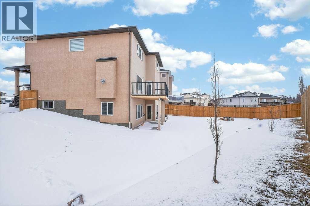 171 East Lakeview Court E, Chestermere, Alberta  T1X 1W2 - Photo 4 - A2296411
