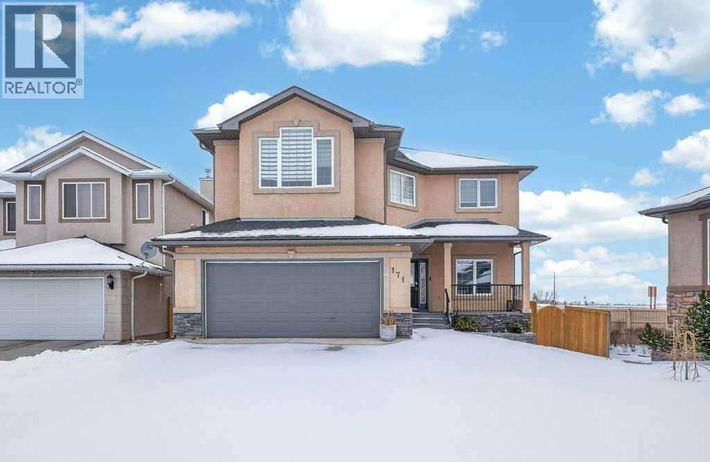 171 East Lakeview Court E, Chestermere, Alberta  T1X 1W2 - Photo 2 - A2296411