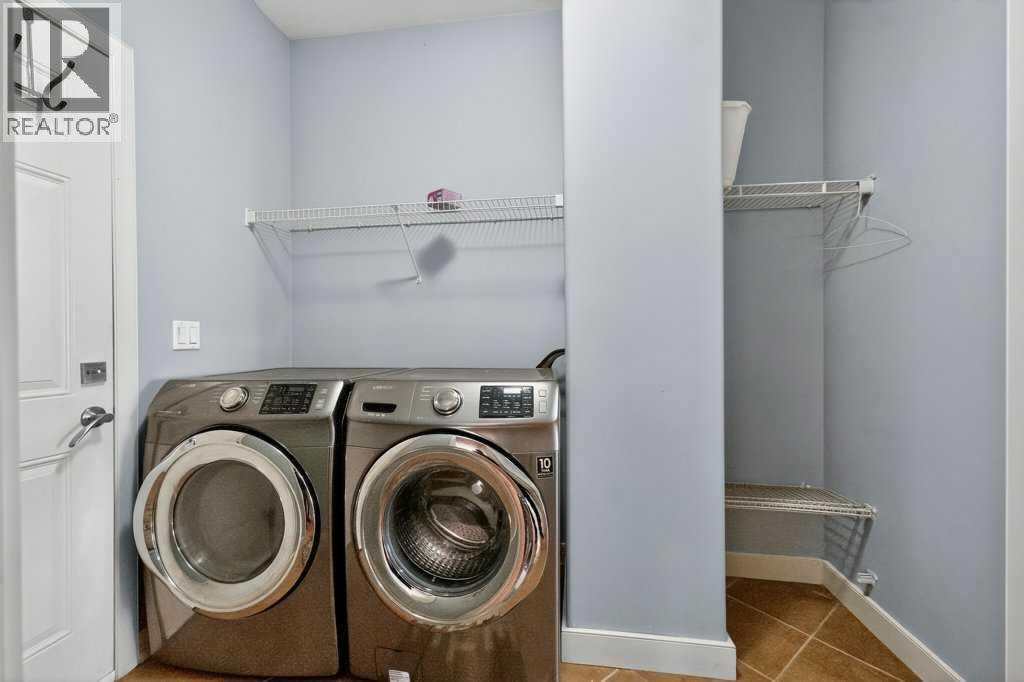 171 East Lakeview Court E, Chestermere, Alberta  T1X 1W2 - Photo 17 - A2296411