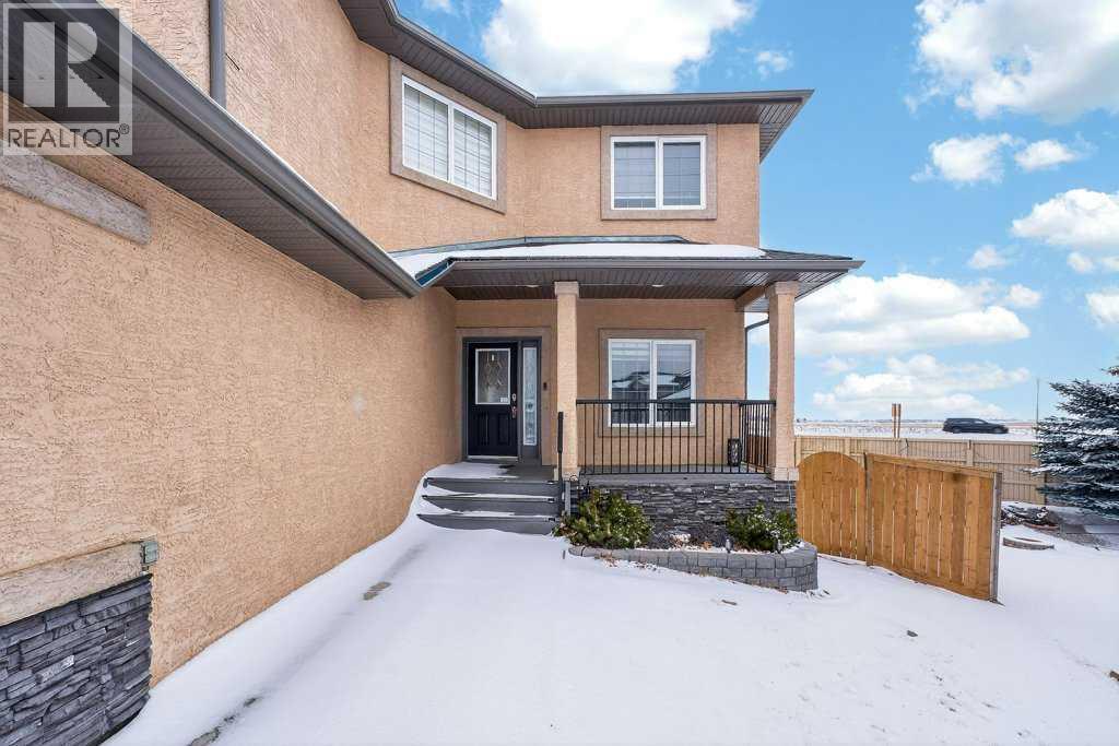 171 East Lakeview Court E, Chestermere, Alberta  T1X 1W2 - Photo 3 - A2296411