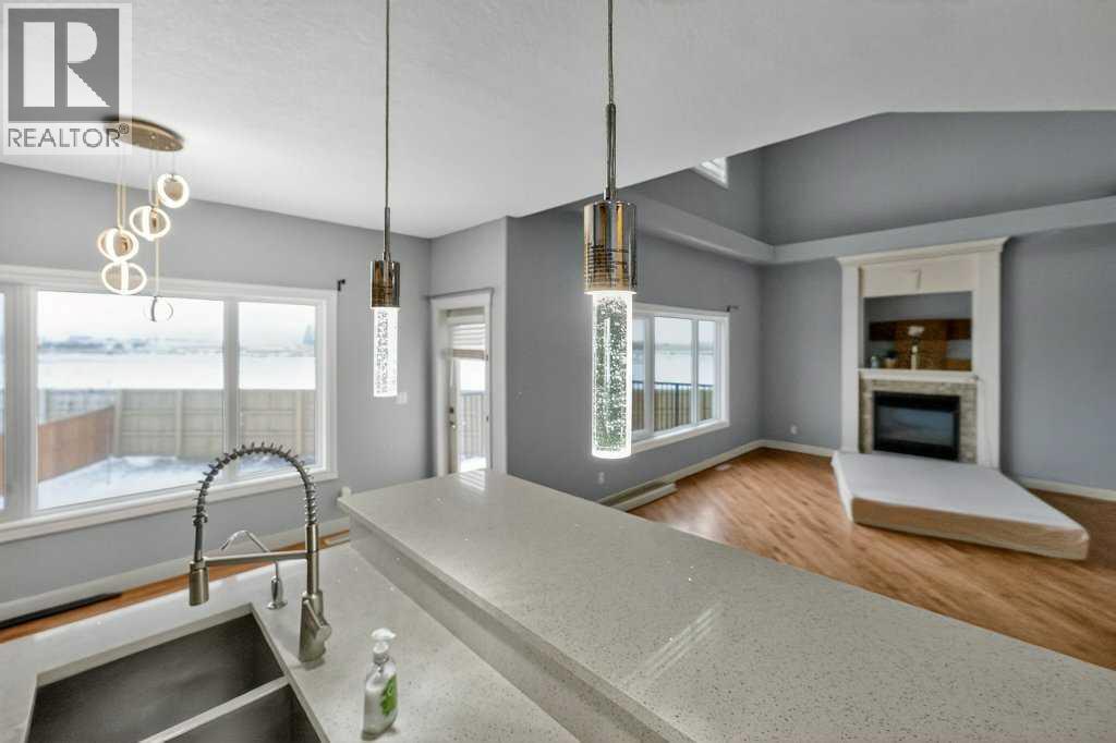 171 East Lakeview Court E, Chestermere, Alberta  T1X 1W2 - Photo 19 - A2296411