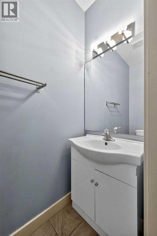 171 East Lakeview Court E, Chestermere, Alberta  T1X 1W2 - Photo 16 - A2296411