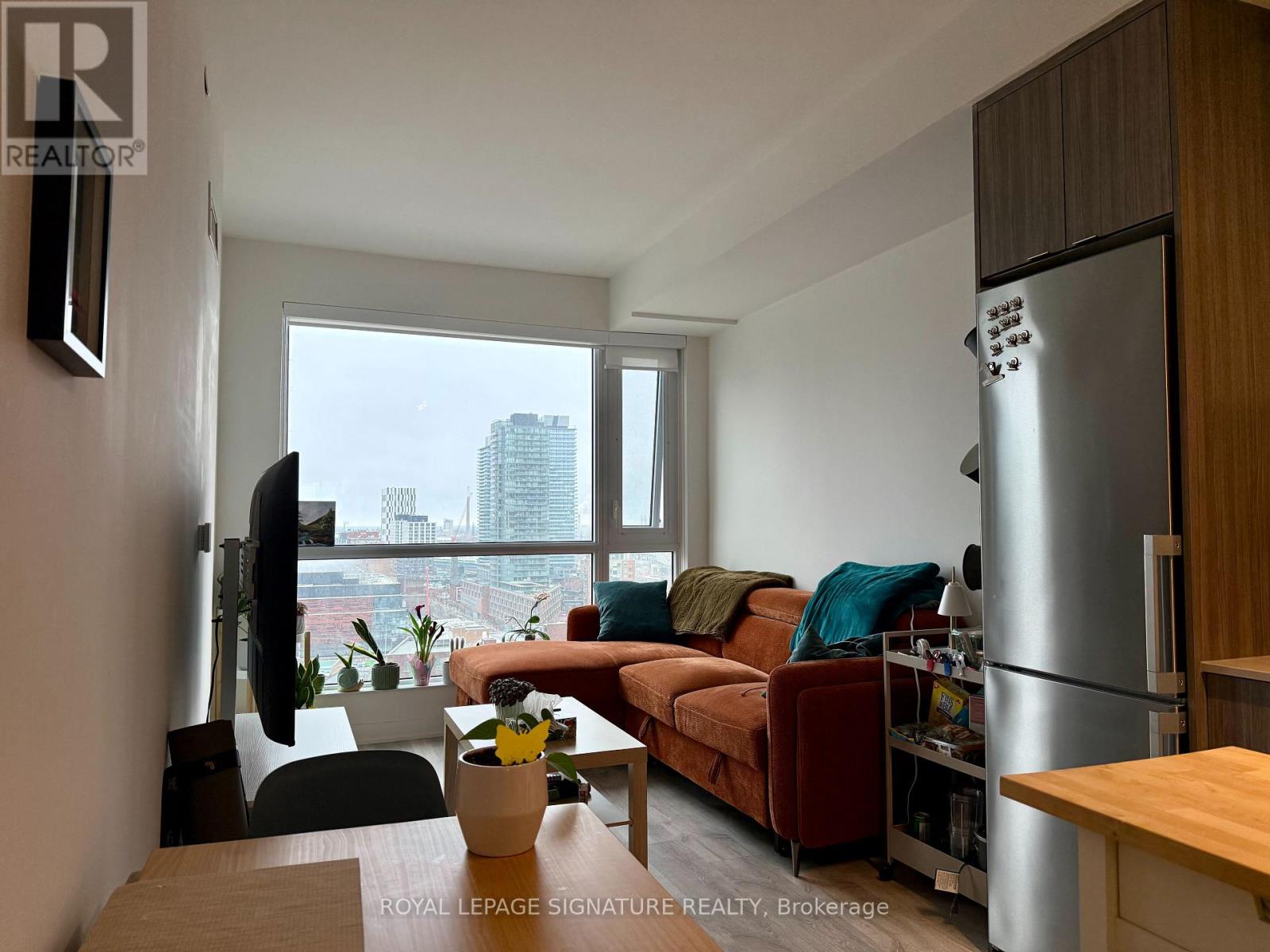 1611 E - 70 Princess Street, Toronto, Ontario  M5A 0X6 - Photo 7 - C12957030