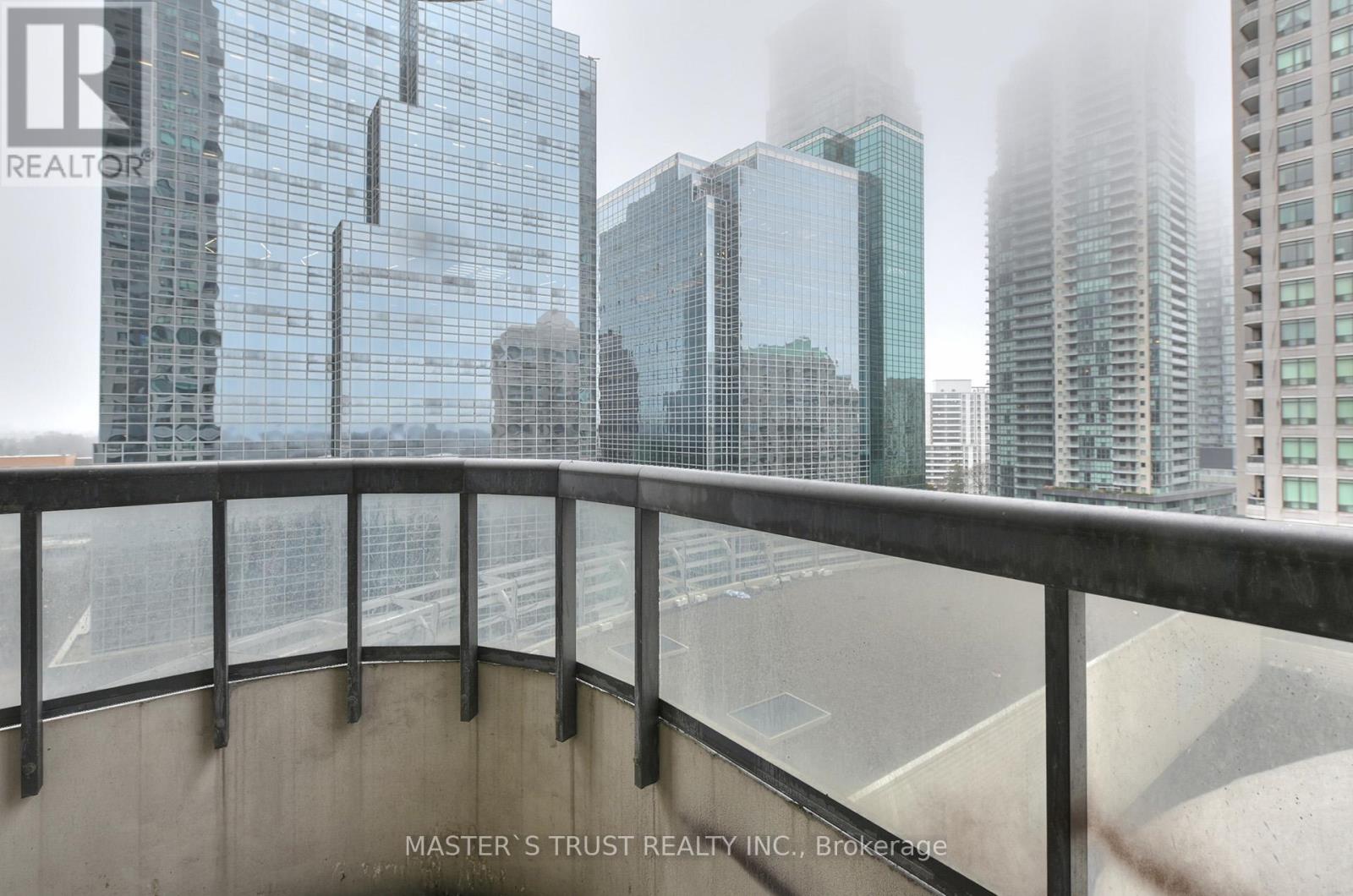 706 - 8 Hillcrest Avenue, Toronto (Willowdale East), Ontario  M2N 6Y6 - Photo 21 - C12957032