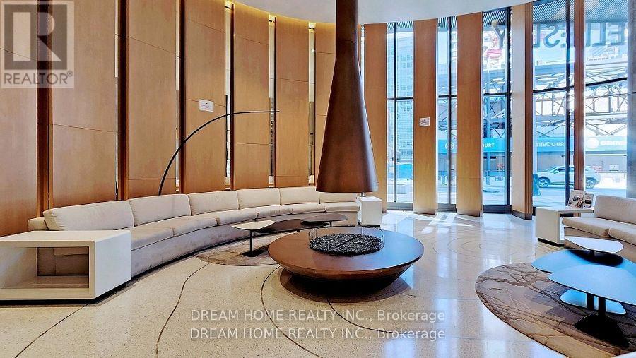 1304 - 11 Wellesley Street W, Toronto, Ontario  M4Y 1E8 - Photo 3 - C12957034