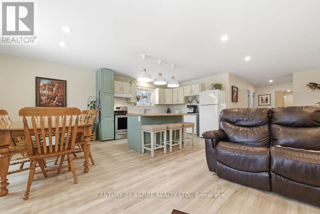 3 Irma Street, Petawawa, Ontario  K8H 3M5 - Photo 11 - X12956974