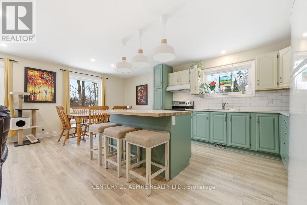 3 Irma Street, Petawawa, Ontario  K8H 3M5 - Photo 4 - X12956974