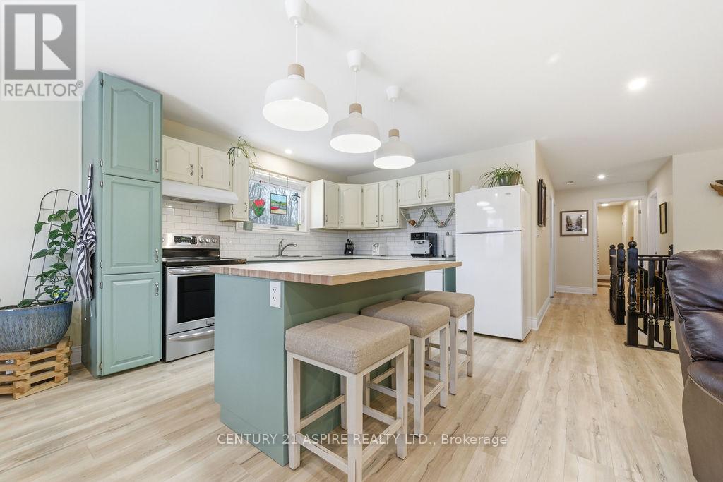 3 Irma Street, Petawawa, Ontario  K8H 3M5 - Photo 6 - X12956974