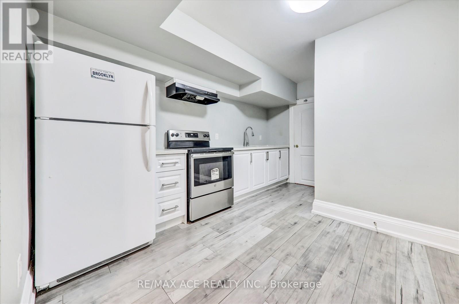 71 Lillington Avenue, Toronto, Ontario  M1N 3K6 - Photo 31 - E12956966