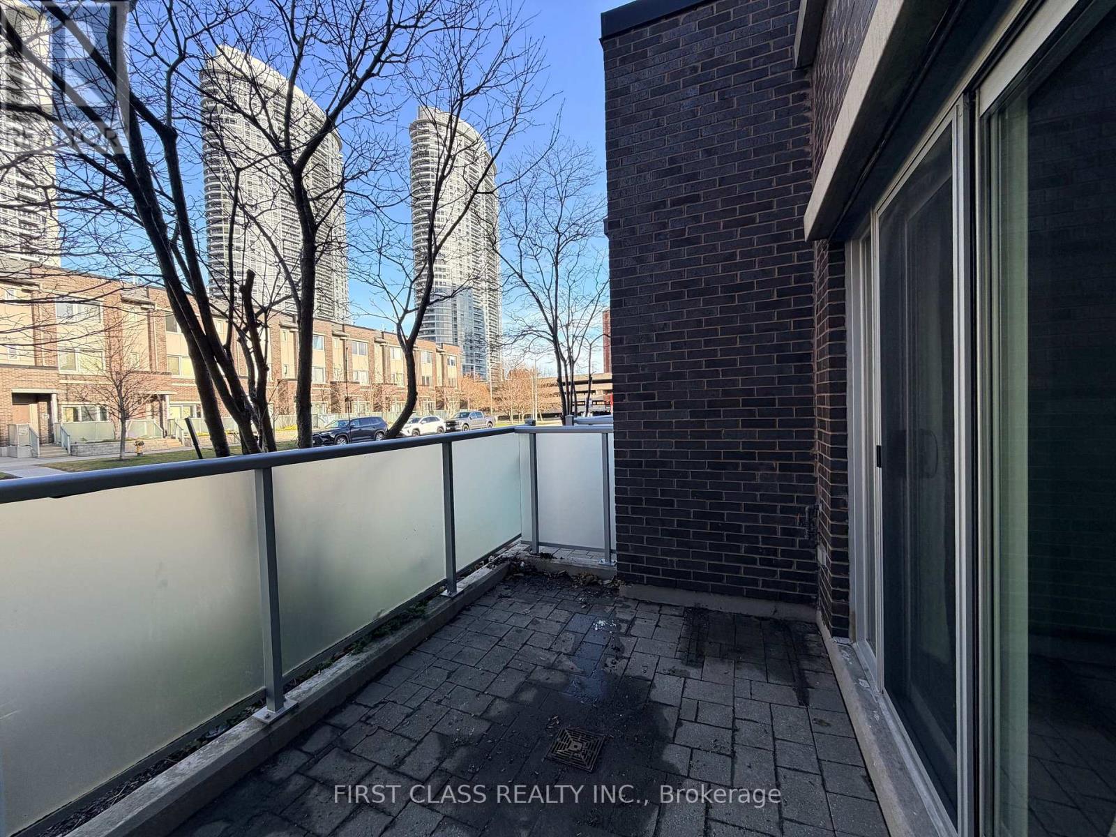 48 - 315 Village Green Square, Toronto, Ontario  M1S 0L2 - Photo 14 - E12956982