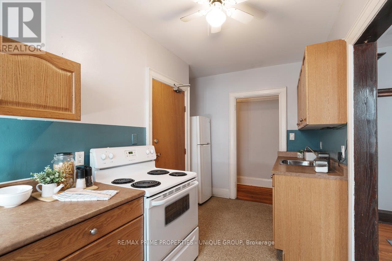 1-3 Bonfield Avenue, Toronto, Ontario  M4E 1B9 - Photo 7 - E12956996