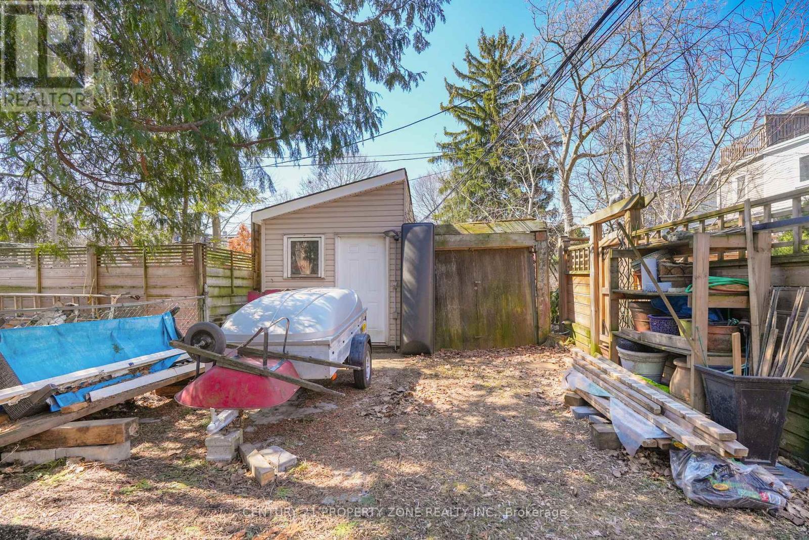 97 Sparkhall Avenue, Toronto, Ontario  M4K 1G7 - Photo 43 - E12957022