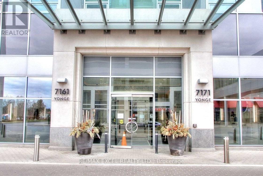 2029 - 7161 Yonge Street, Markham, Ontario  L3T 0C8 - Photo 2 - N12956948