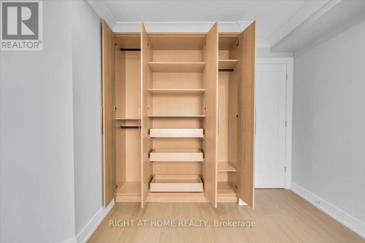 703 - 5 Weldrick Road W, Richmond Hill (North Richvale), Ontario  L4C 8S9 - Photo 23 - N12956958