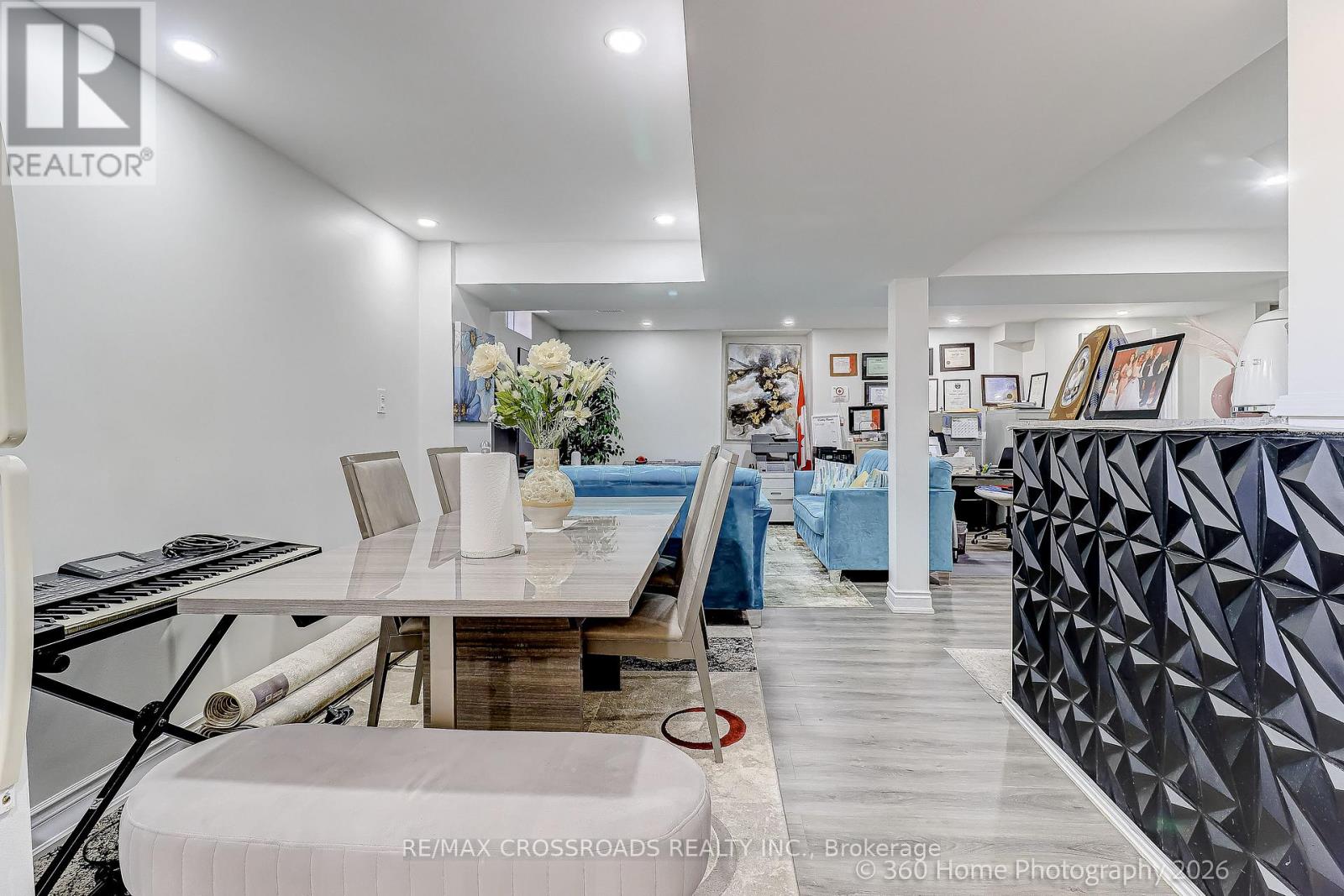 80 Lois Drive, Vaughan, Ontario  L4H 1H8 - Photo 4 - N12956990