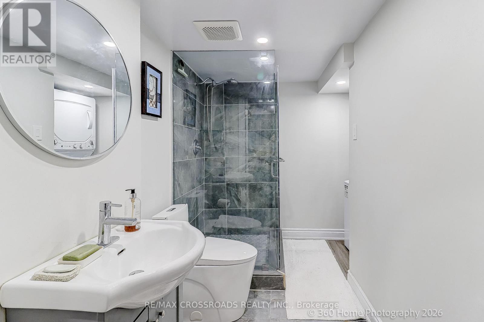 80 Lois Drive, Vaughan, Ontario  L4H 1H8 - Photo 7 - N12956990