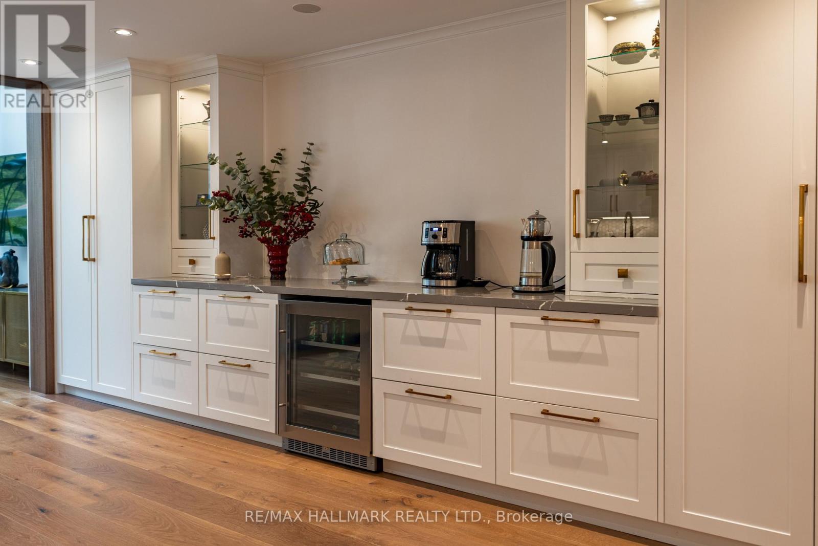 124 Timpson Drive, Aurora, Ontario  L4G 5N5 - Photo 10 - N12957026