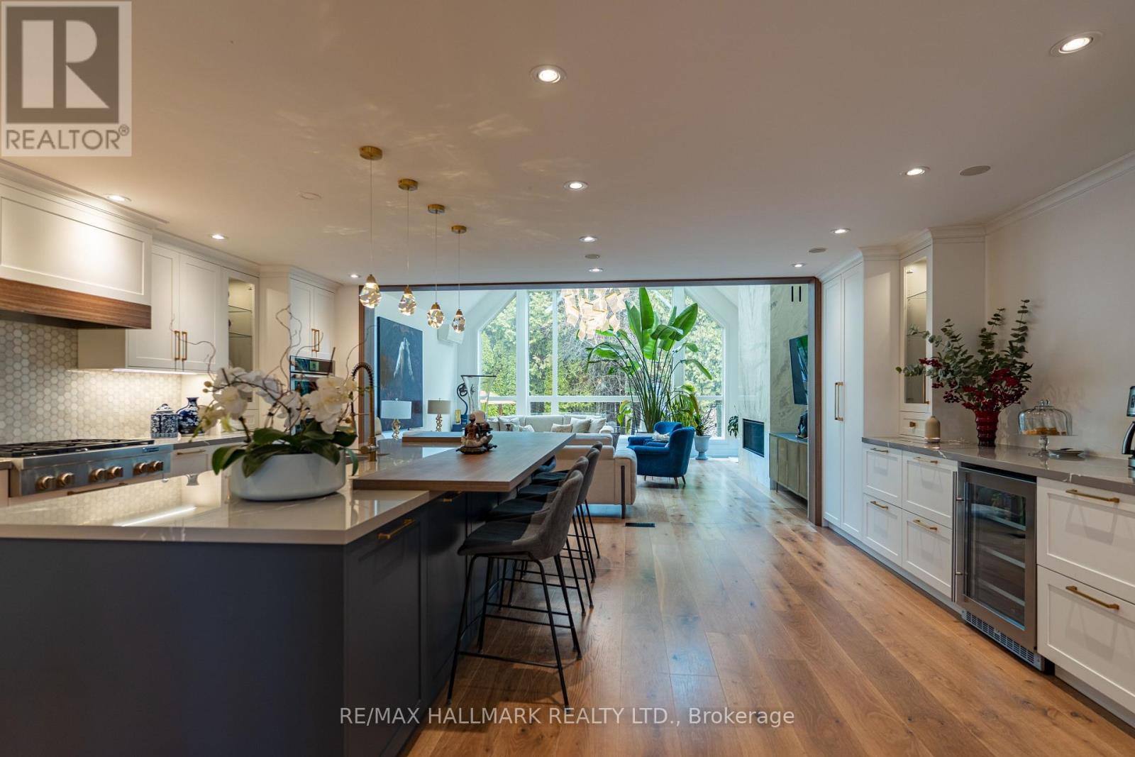 124 Timpson Drive, Aurora, Ontario  L4G 5N5 - Photo 11 - N12957026