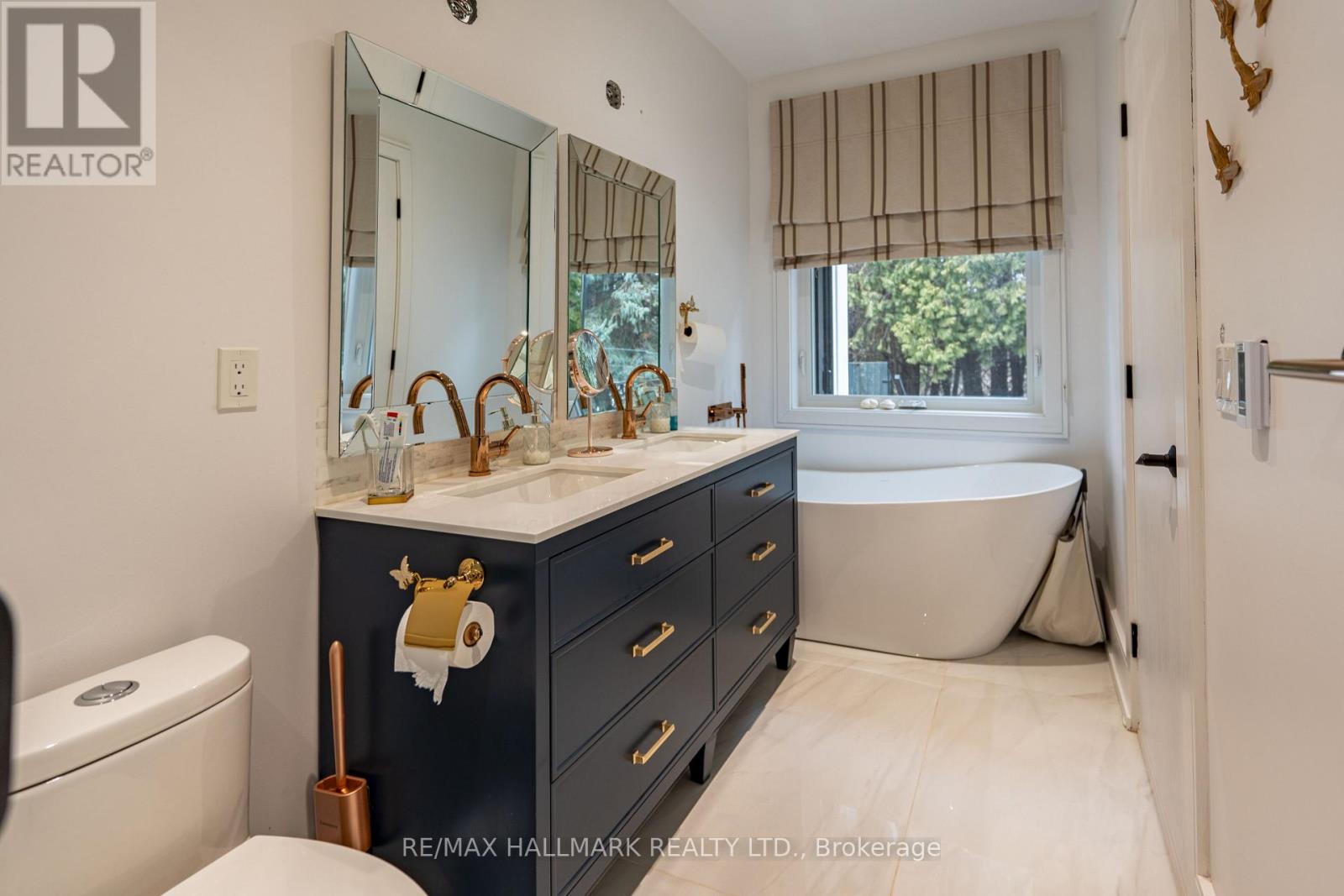 124 Timpson Drive, Aurora, Ontario  L4G 5N5 - Photo 25 - N12957026