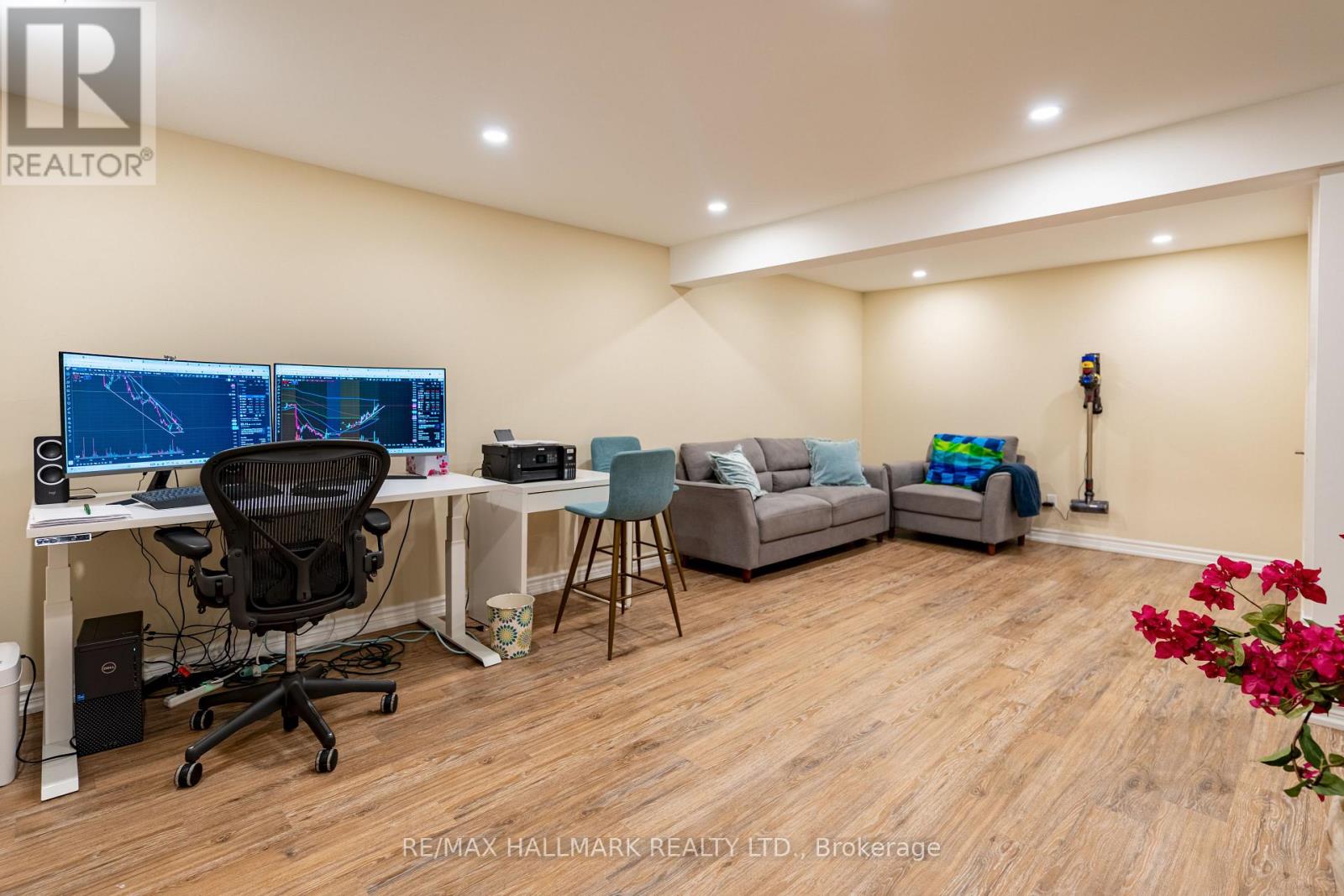 124 Timpson Drive, Aurora, Ontario  L4G 5N5 - Photo 38 - N12957026