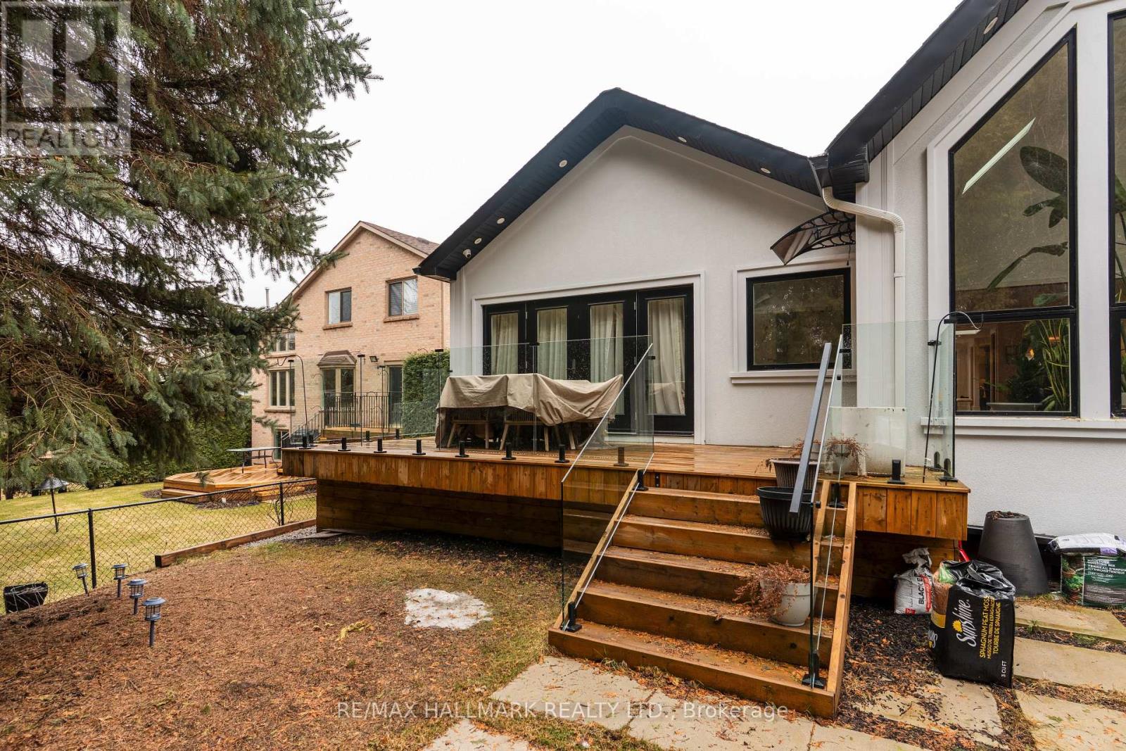 124 Timpson Drive, Aurora, Ontario  L4G 5N5 - Photo 41 - N12957026