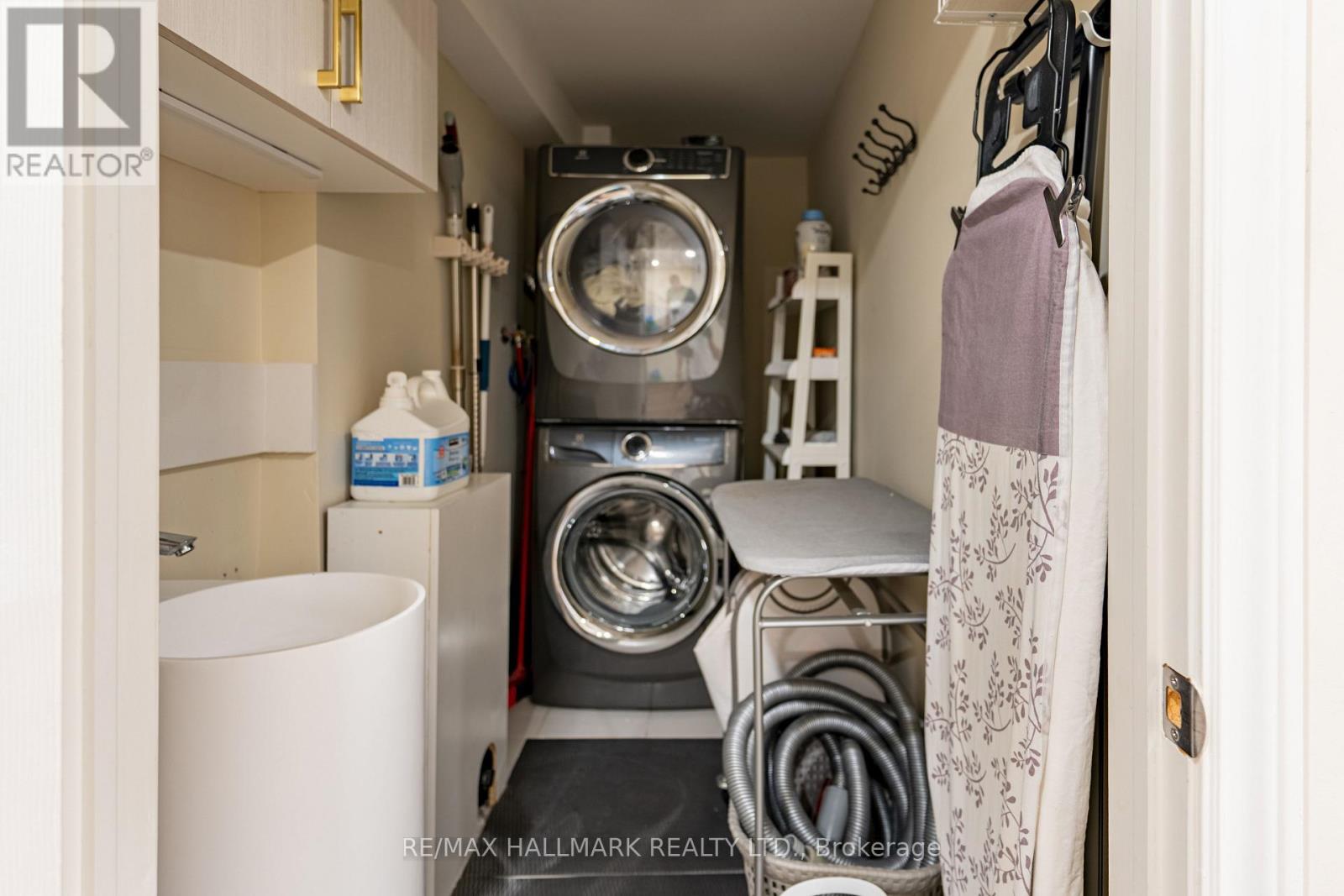 124 Timpson Drive, Aurora, Ontario  L4G 5N5 - Photo 44 - N12957026