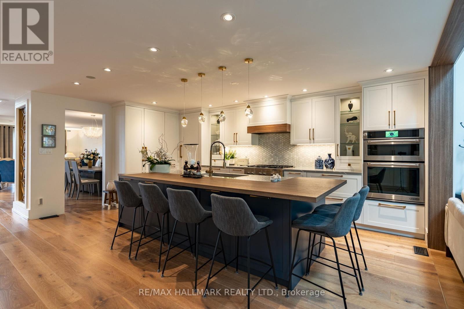 124 Timpson Drive, Aurora, Ontario  L4G 5N5 - Photo 8 - N12957026