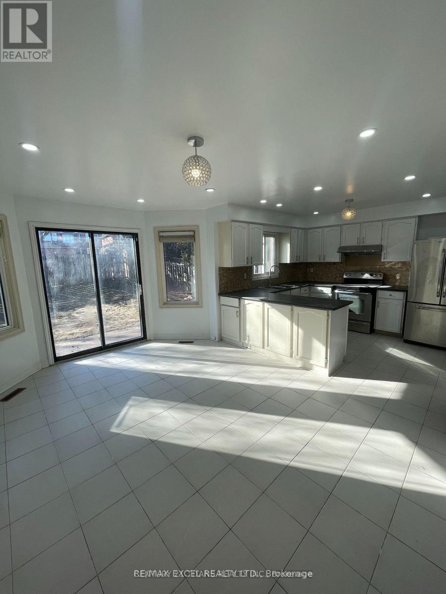 MAIN - 60 NORMANDY CRESCENT, Richmond Hill, Ontario