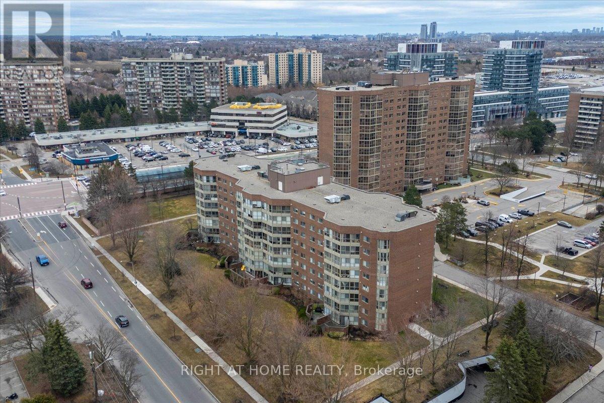 703 - 5 Weldrick Road W, Richmond Hill (North Richvale), Ontario  L4C 8S9 - Photo 36 - N12956958