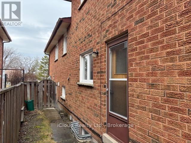 4174 Woodington Drive, Mississauga, Ontario  L4Z 1K4 - Photo 17 - W12939102