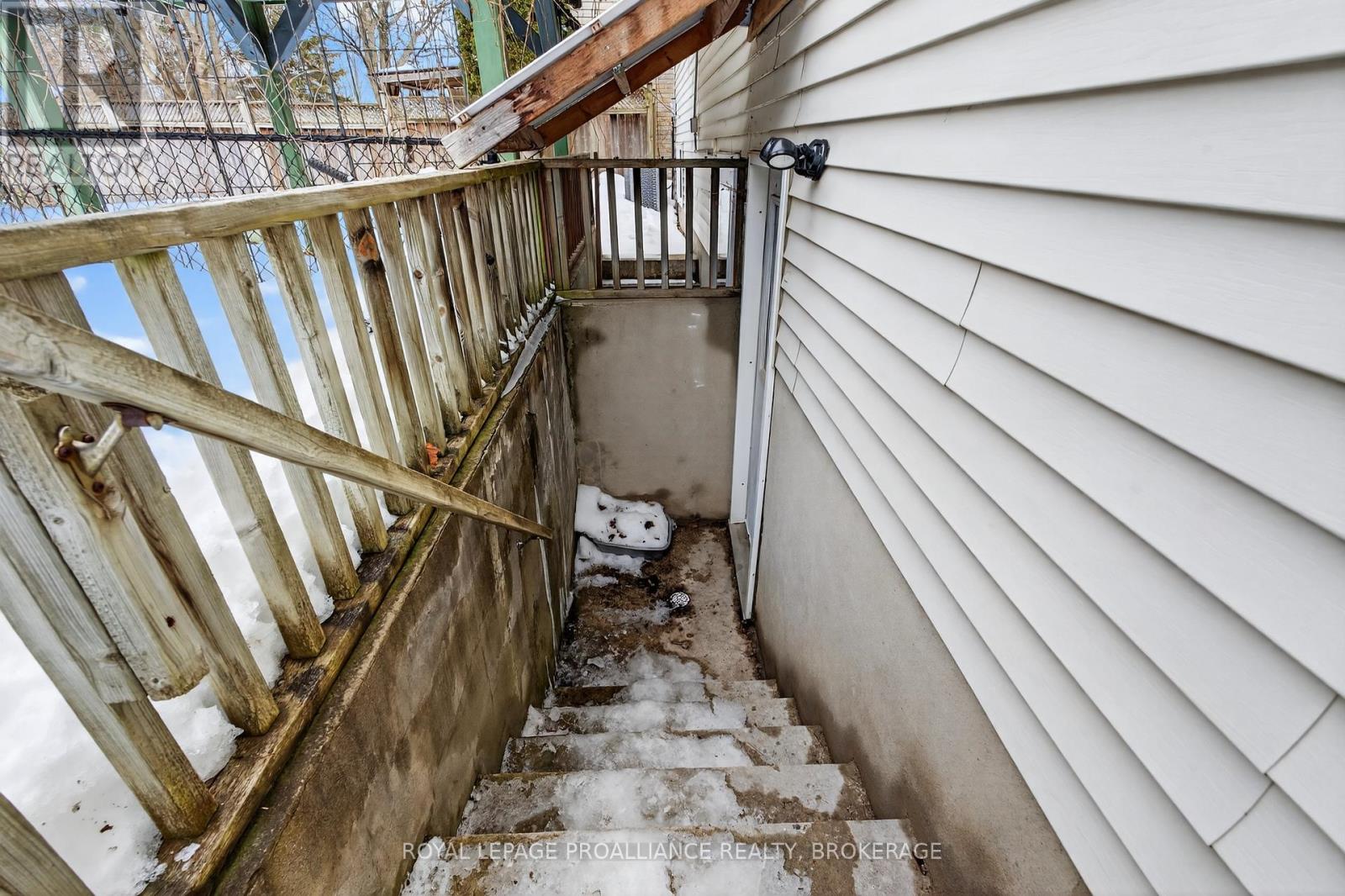 614 Barnsley Crescent, Kingston, Ontario  K7M 8X4 - Photo 26 - X12806818