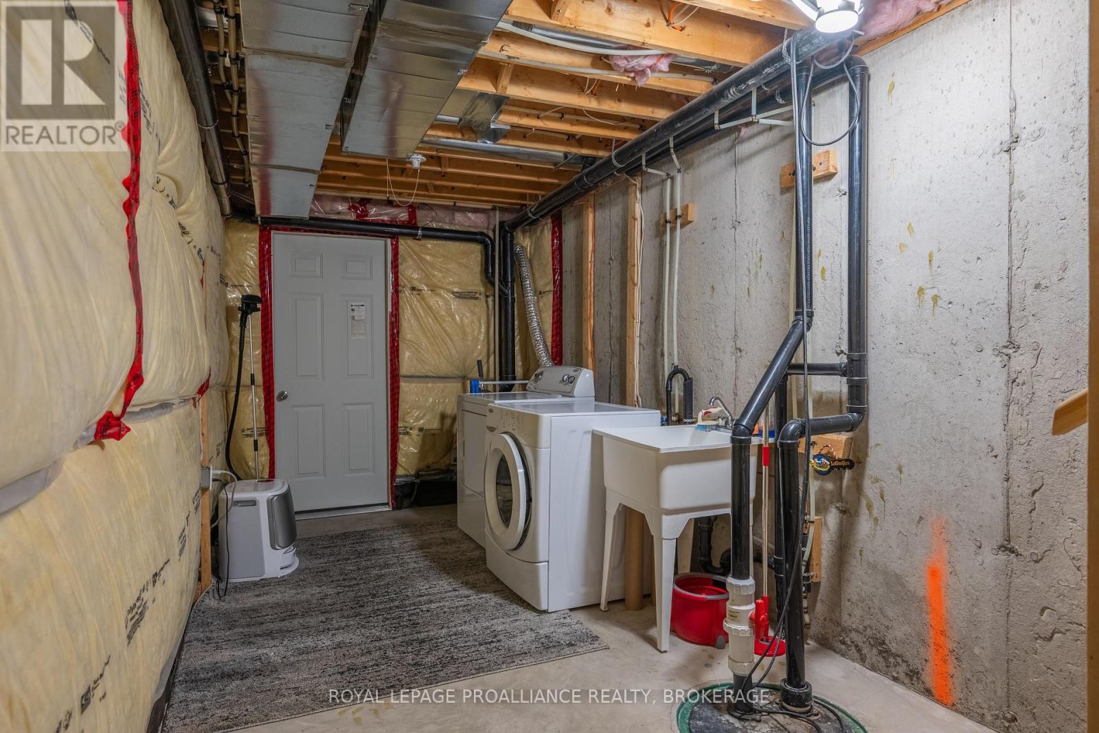 831 Newmarket Lane, Kingston, Ontario K7K 0C8 - Photo 29 - X12925026