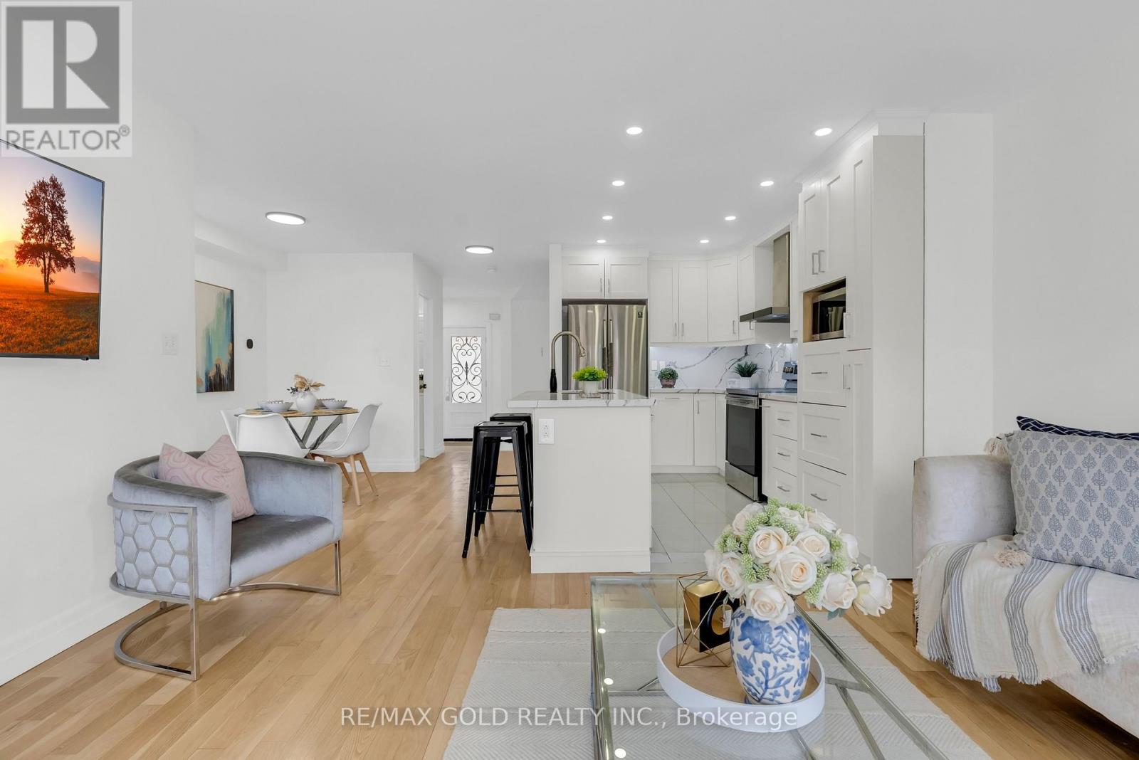 5842 Questman Hollow, Mississauga, Ontario  L5M 6P3 - Photo 10 - W12956942