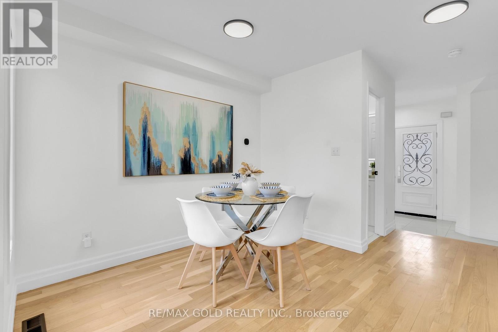 5842 Questman Hollow, Mississauga, Ontario  L5M 6P3 - Photo 16 - W12956942