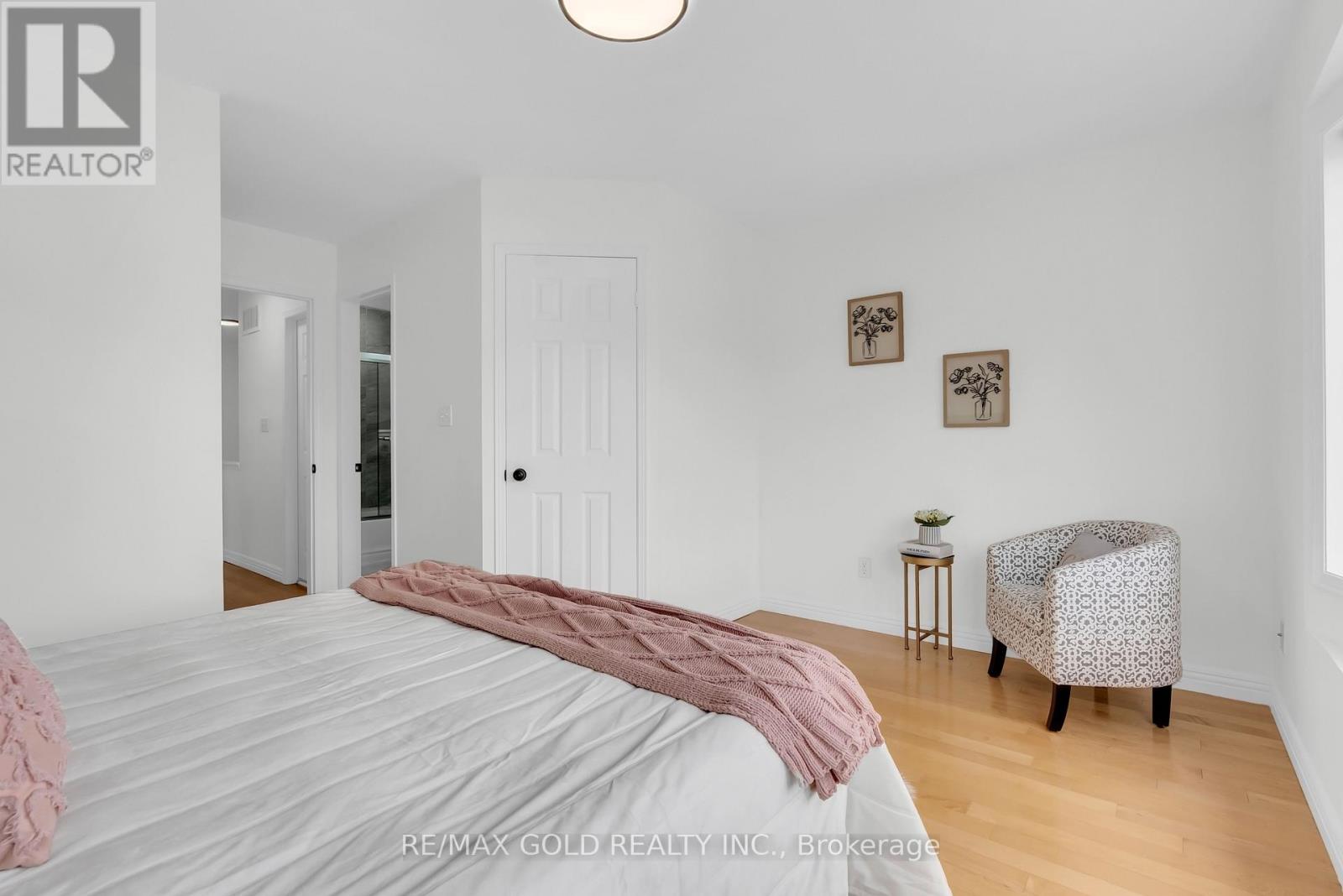 5842 Questman Hollow, Mississauga, Ontario  L5M 6P3 - Photo 24 - W12956942