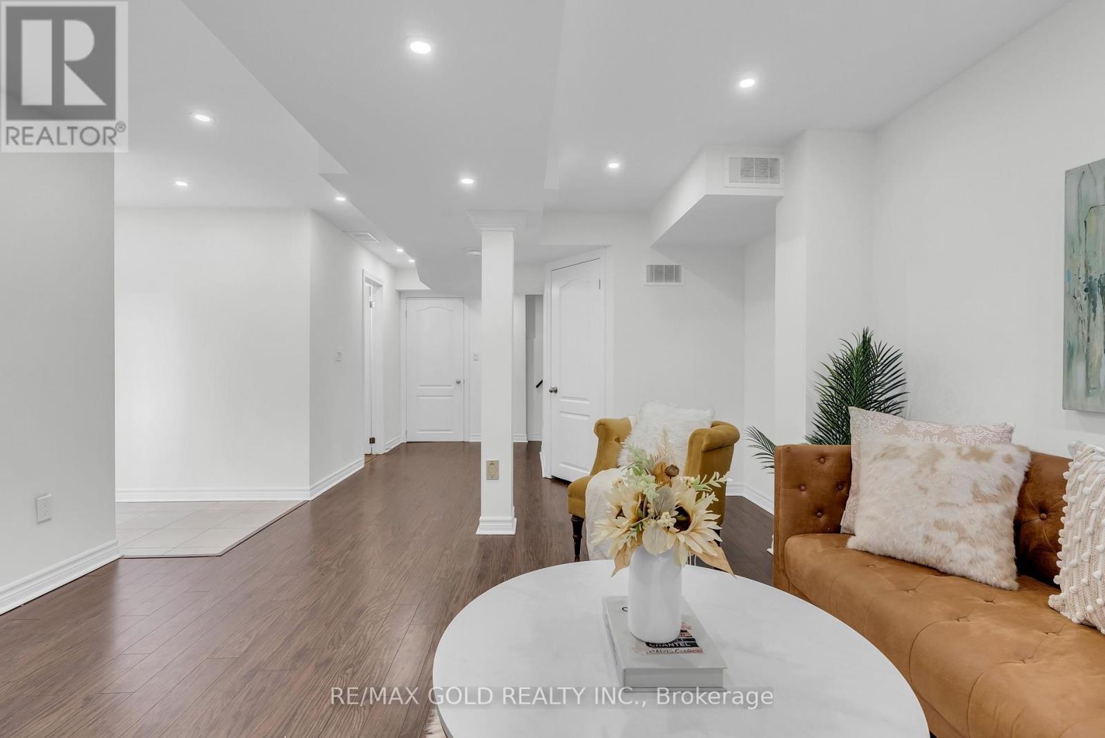 5842 Questman Hollow, Mississauga, Ontario  L5M 6P3 - Photo 36 - W12956942