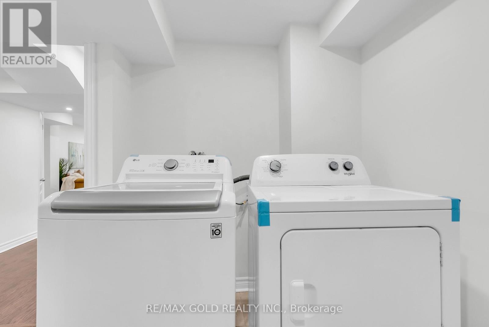 5842 Questman Hollow, Mississauga, Ontario  L5M 6P3 - Photo 37 - W12956942