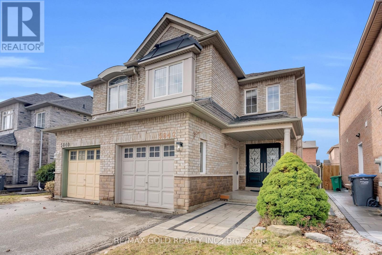 5842 Questman Hollow, Mississauga, Ontario  L5M 6P3 - Photo 46 - W12956942